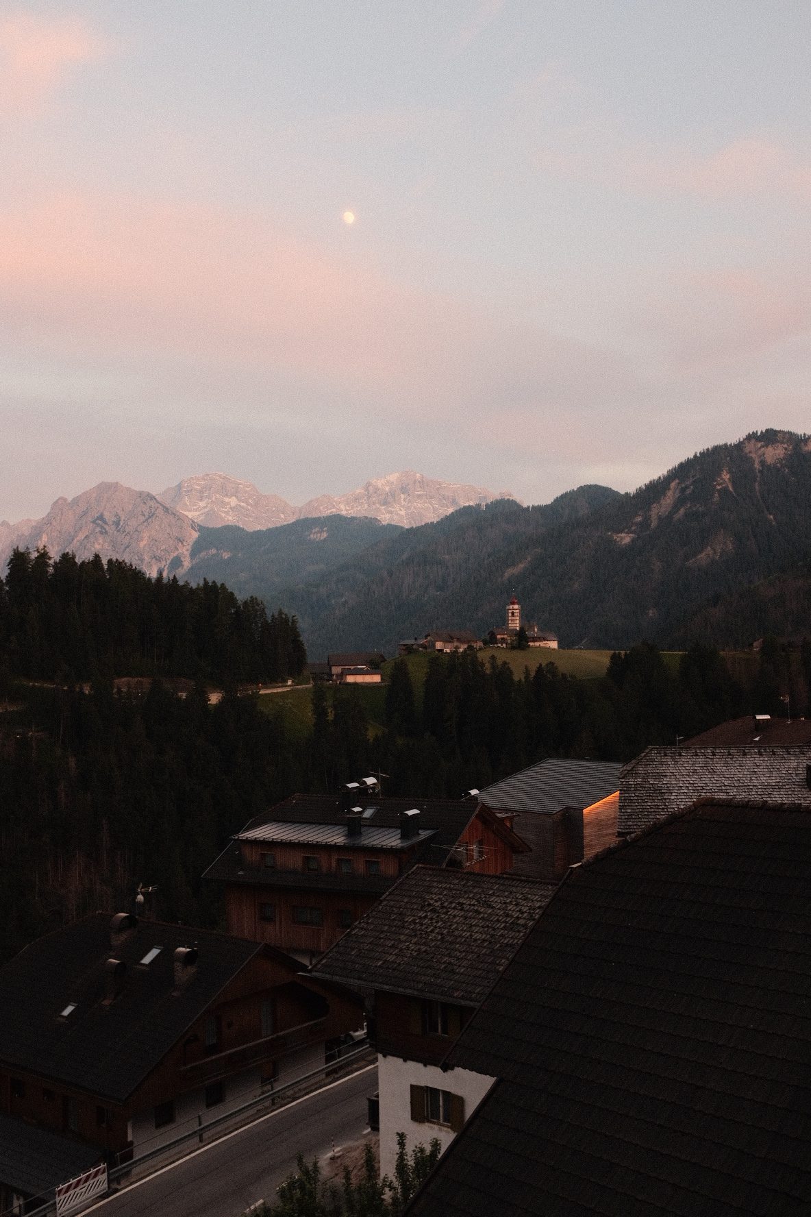 Moon over the pass